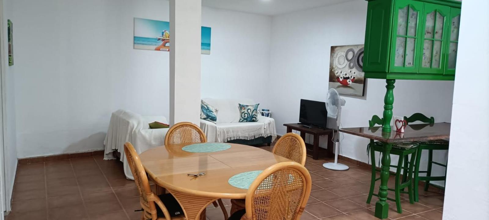 Habitacion Matrimonial En Un Bajo Bano Compartido Areas Compartidas Abades  Ngoại thất bức ảnh