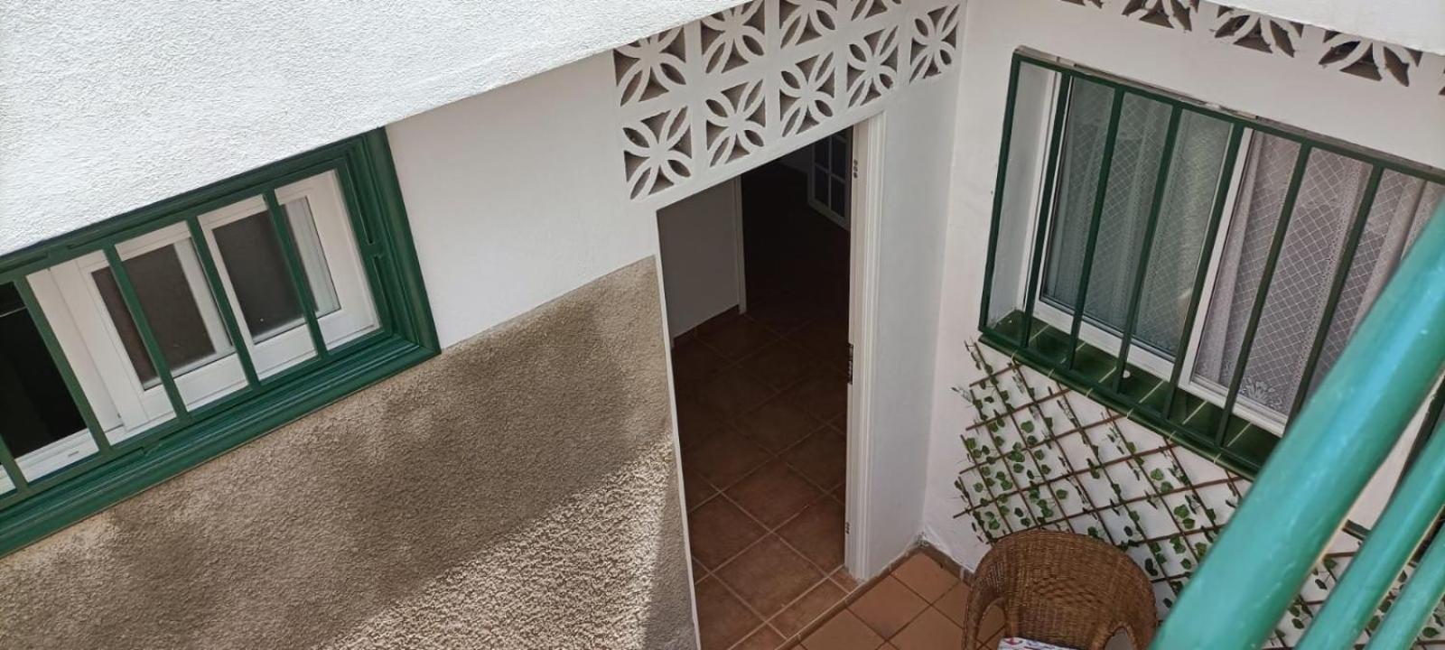 Habitacion Matrimonial En Un Bajo Bano Compartido Areas Compartidas Abades  Ngoại thất bức ảnh